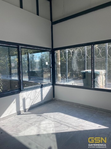 10-DİLOVASI TEPECİK’TE LOJİSTİK VE E-TİCARETE UYGUN YENİ YAPI DEPO